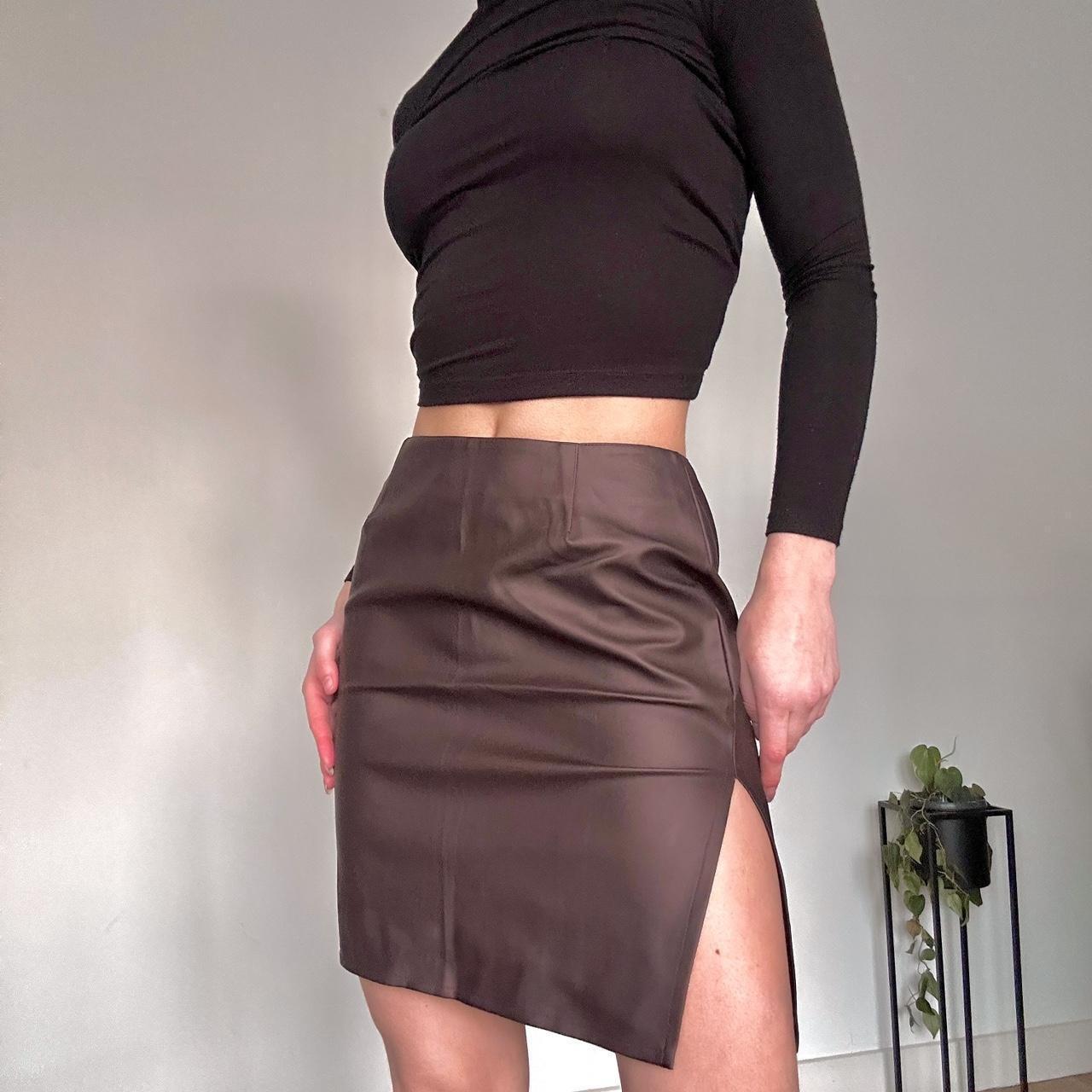 Faux leather hotsell pencil skirt 90s