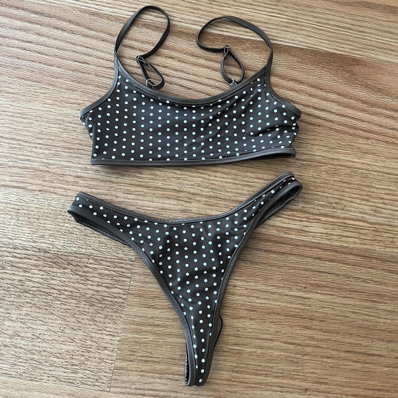 item listed by yelahrine