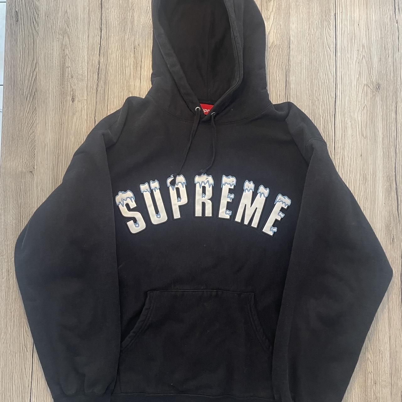 Supreme Men's Black Hoodie | Depop