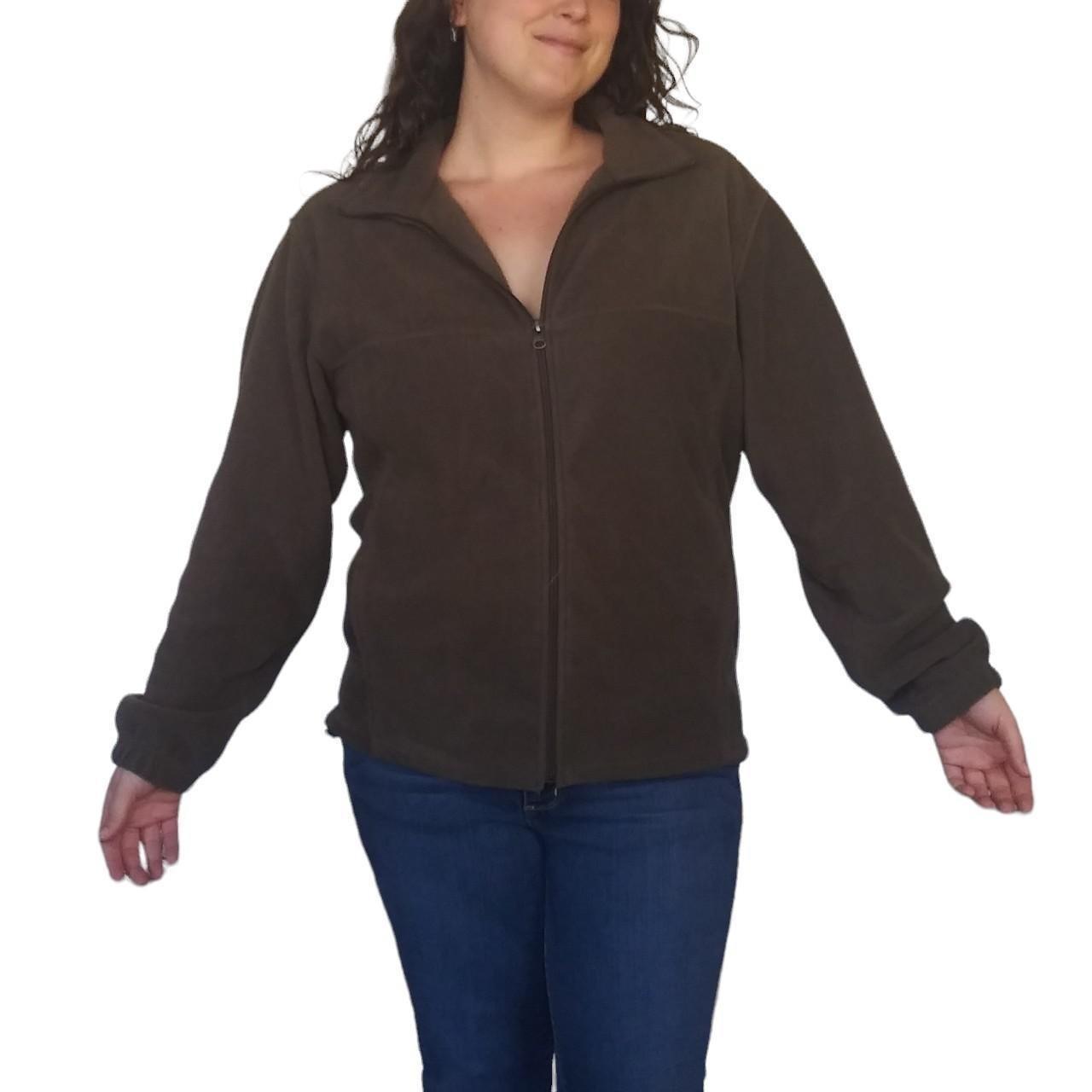 Vintage brown fleece jacket 🌈ABOUT Depop