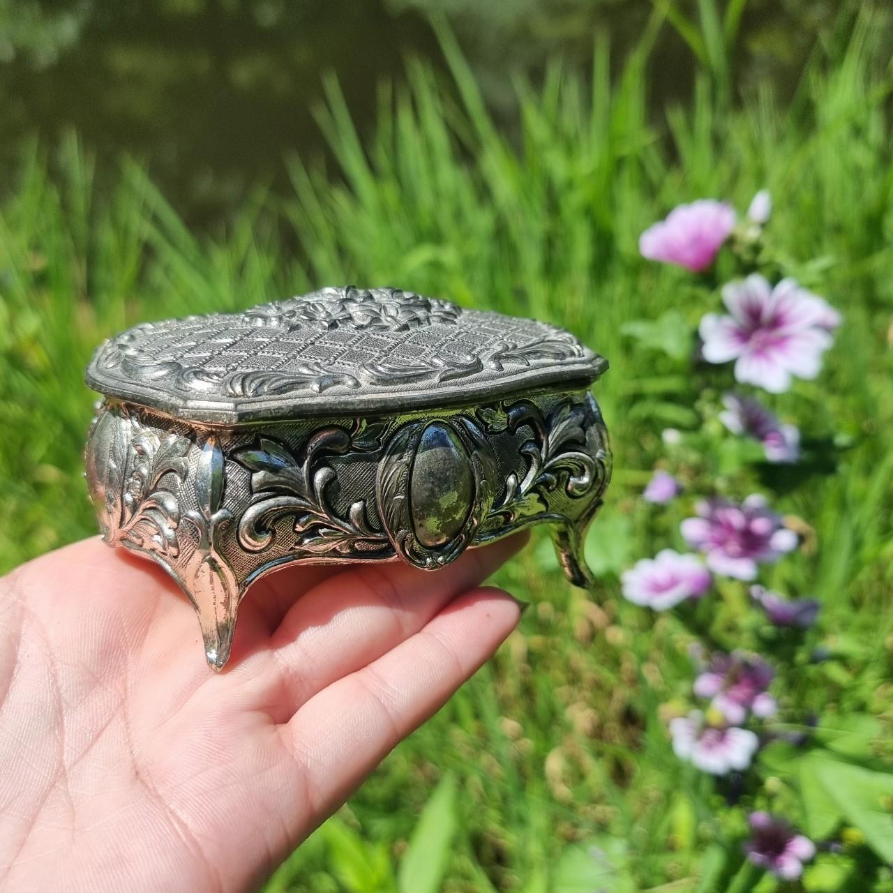 Vintage silver store jewelry box