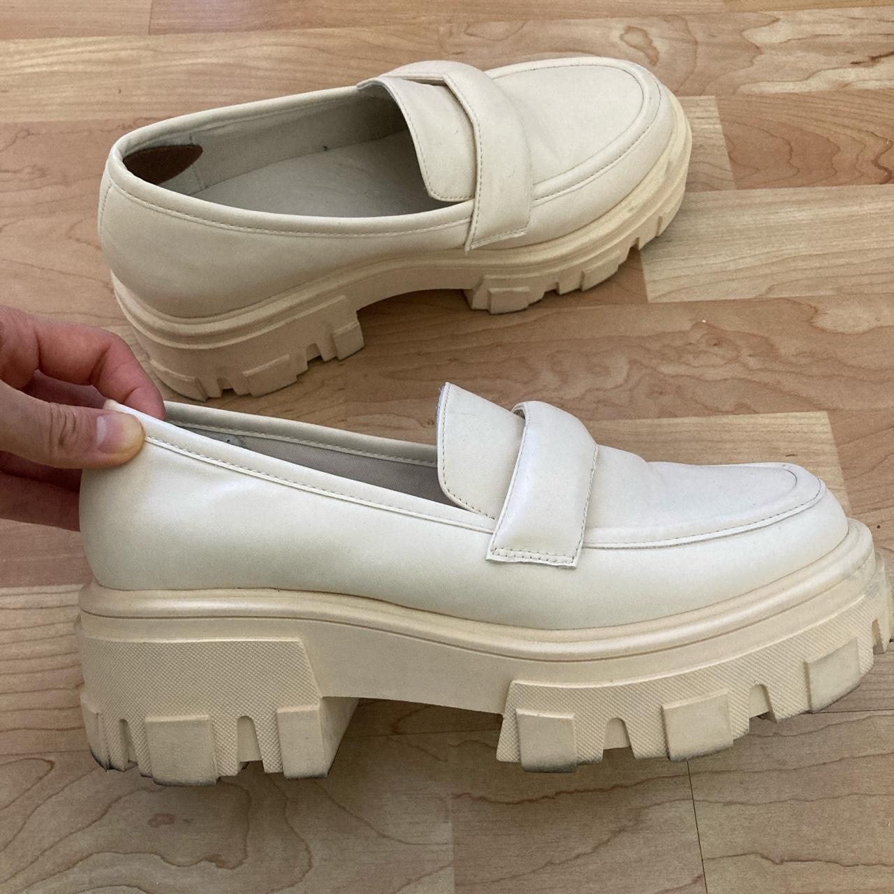 loafers cream