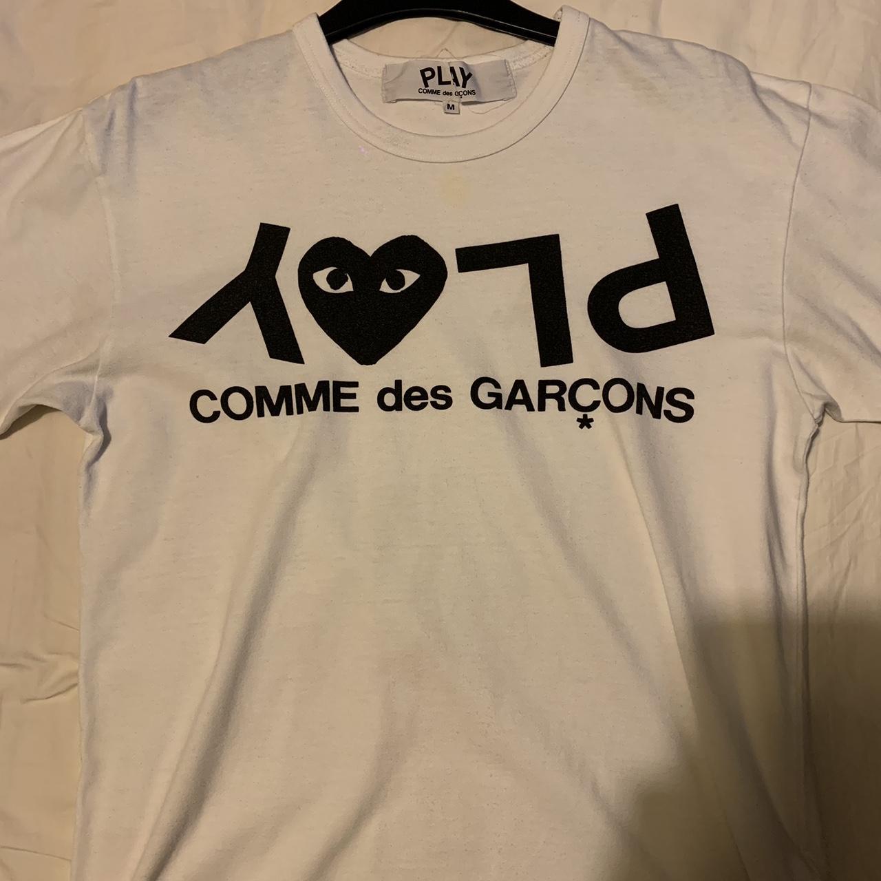 Comme de garçon t shirt size medium, doesn’t fit me... - Depop