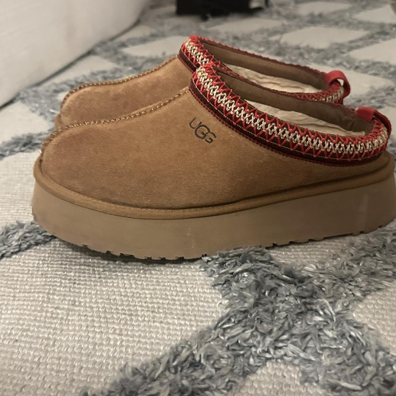 Burgundy ugg slippers best sale