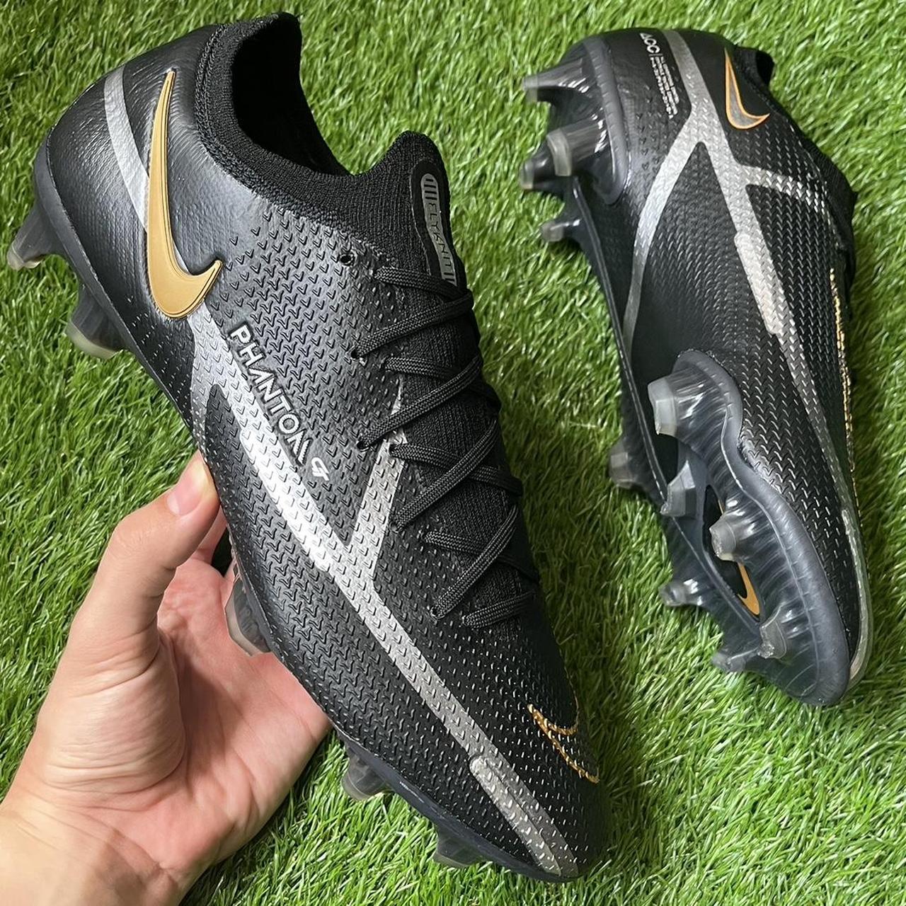 Nike Phantom GT Elite FG Football boots Size Depop
