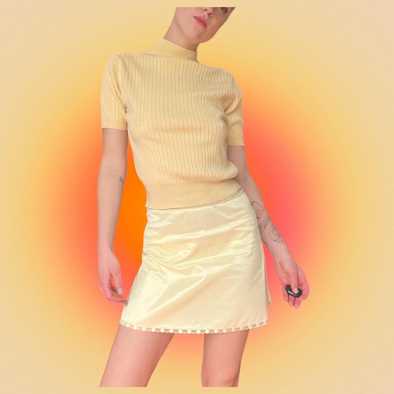 Women's Yellow Skirt Depop