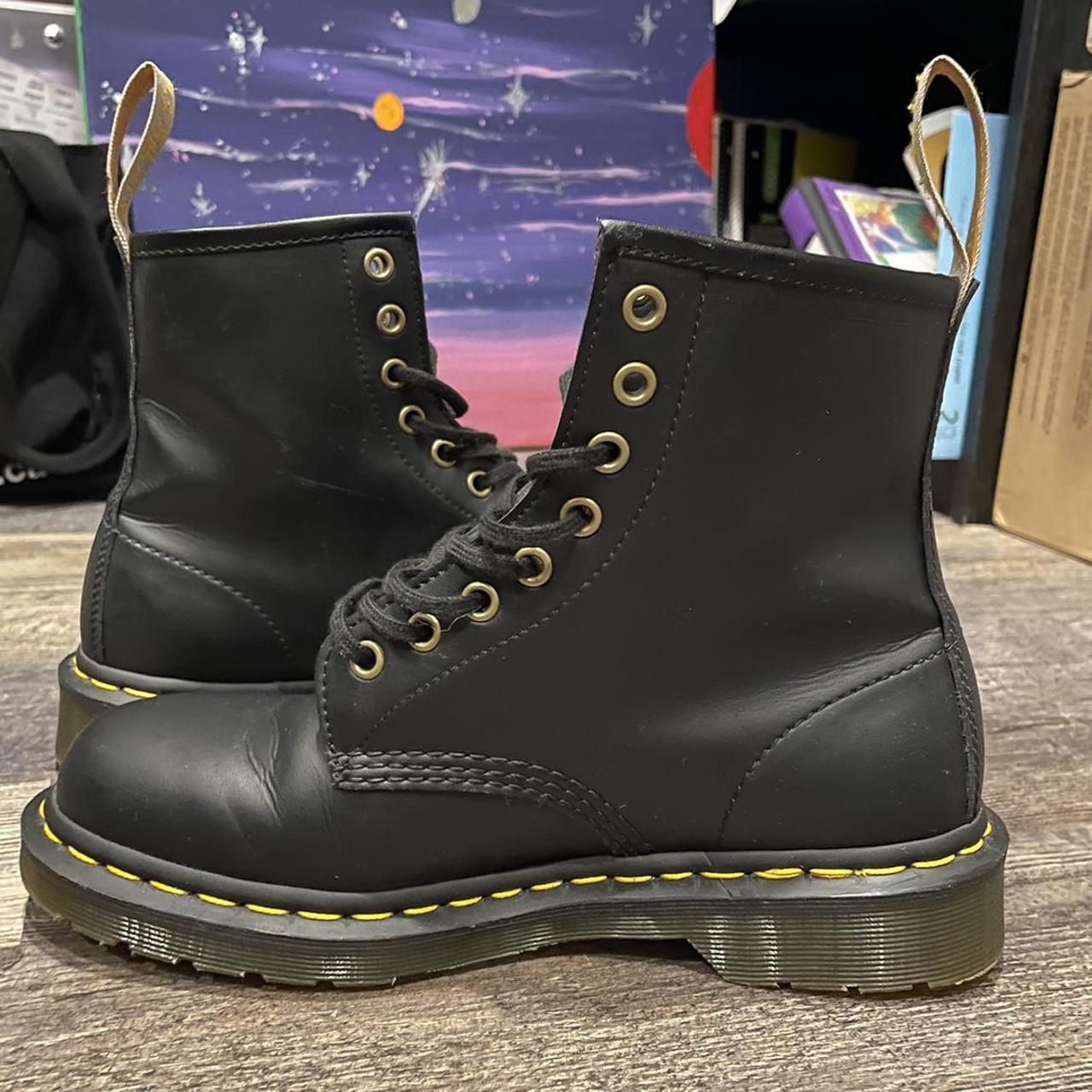 dr martens mini