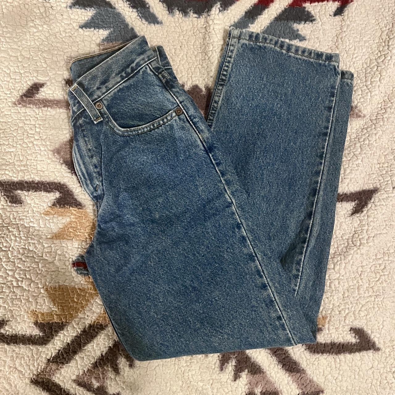 Levis jeans 414™️ Size 📏: Women's: 18W Model is - Depop