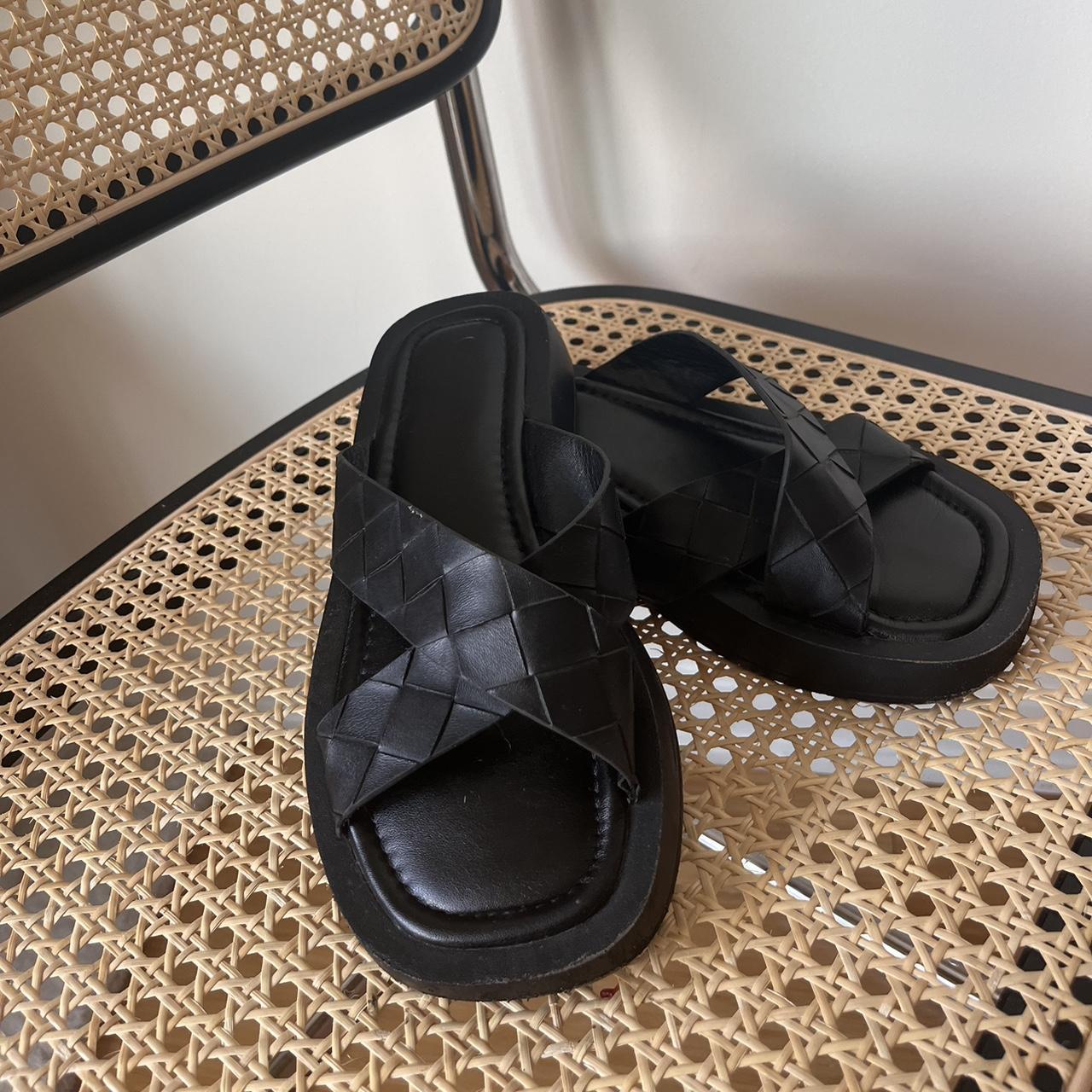 Raid Women's Black Slides Depop