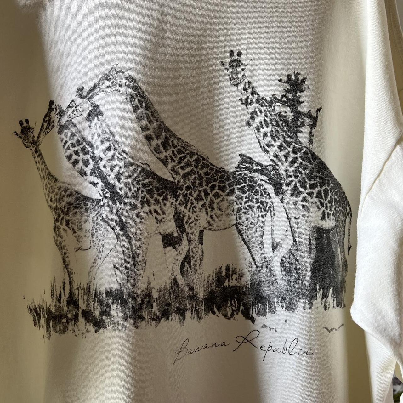 Vintage 80s Banana Republic giraffe tee 🤍 Singe | Depop