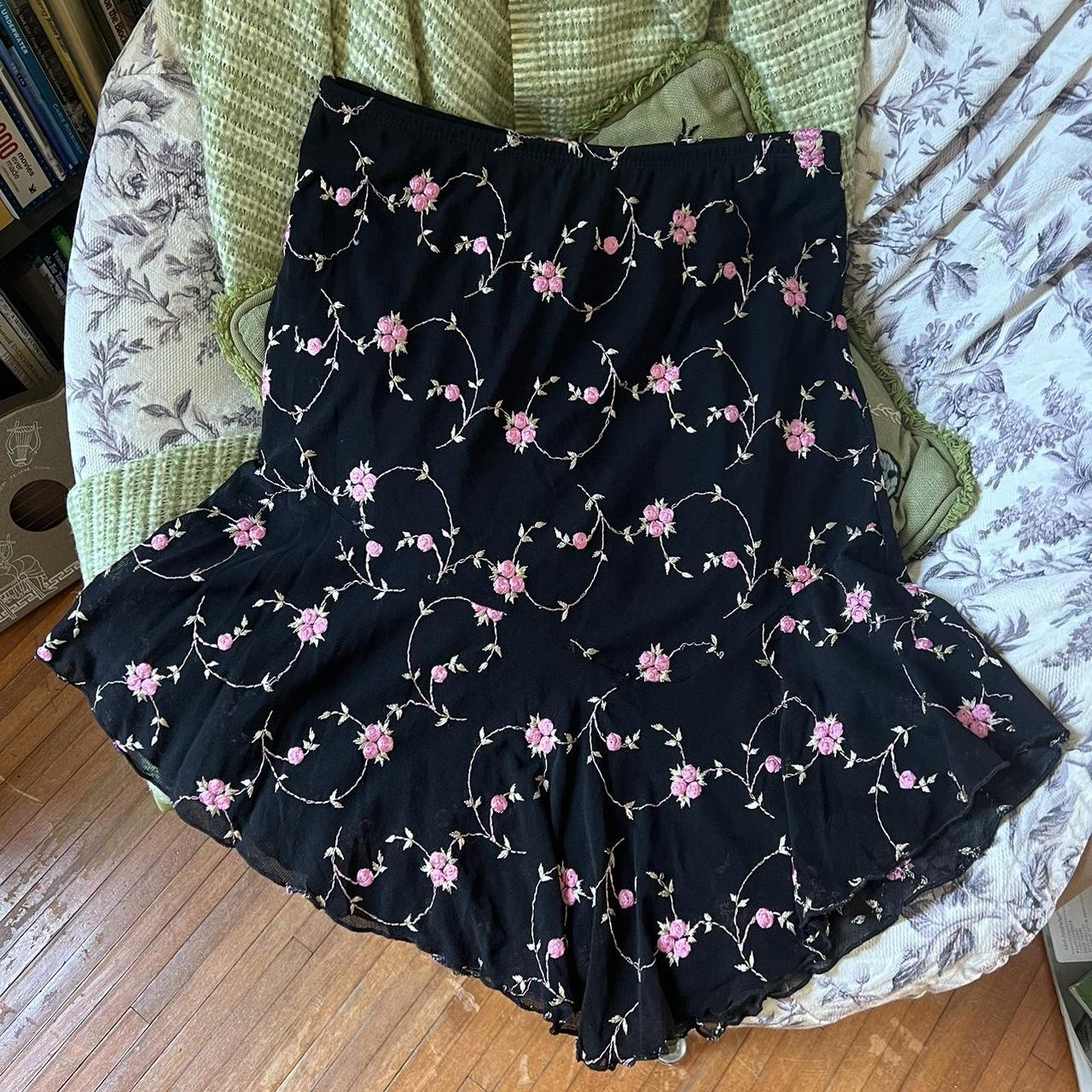 Early 2000s Fashion Bug floral asymmetrical skirt | Depop
