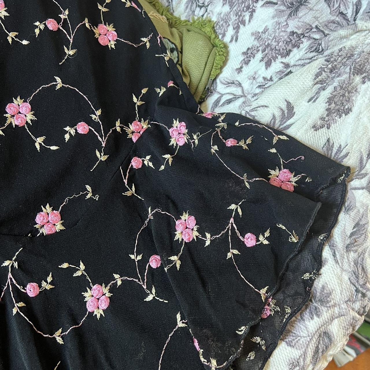 Early 2000s Fashion Bug floral asymmetrical skirt | Depop