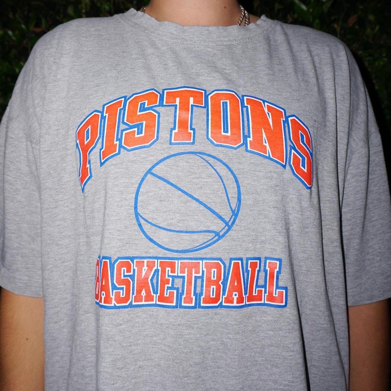 NBA Men's White and Orange T-shirt (2)