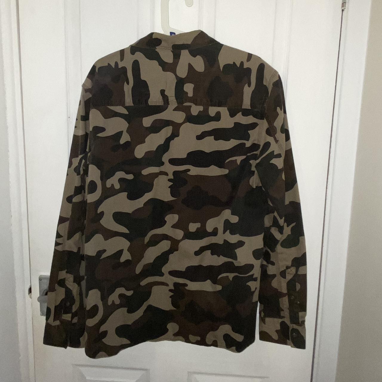 Camo jacket from H&M - Depop