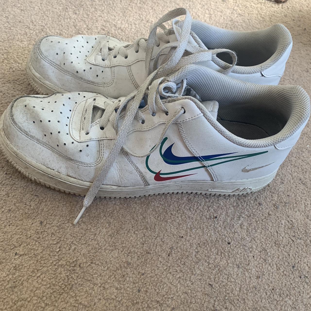 mens white nike trainers uk