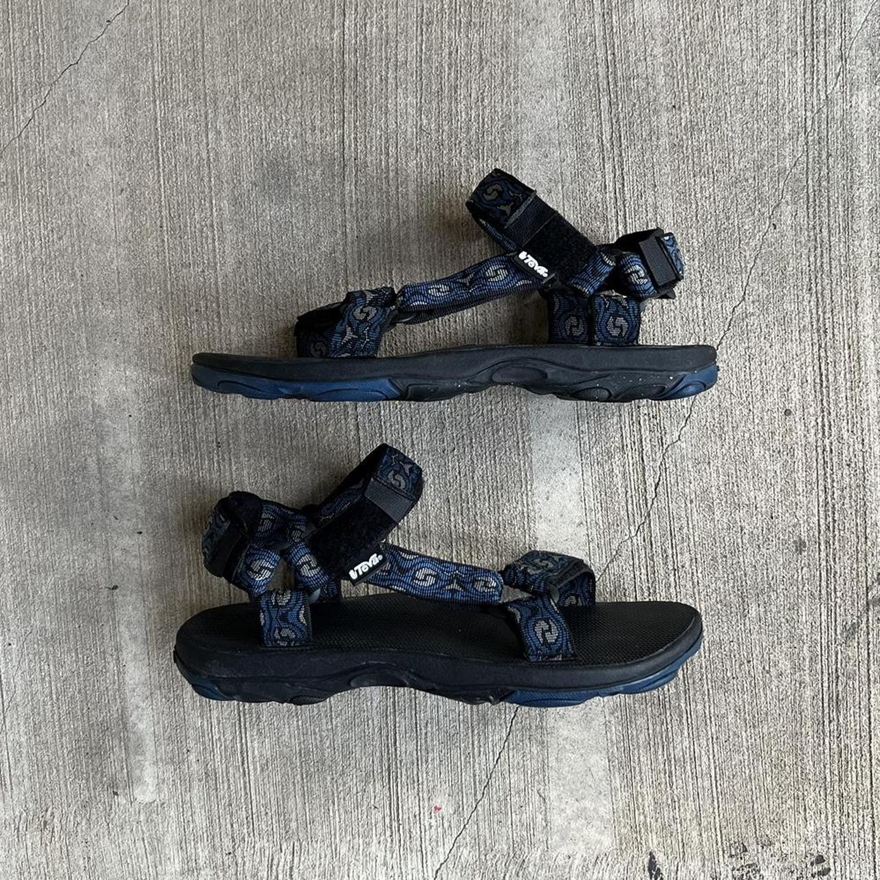 teva mens sandals black