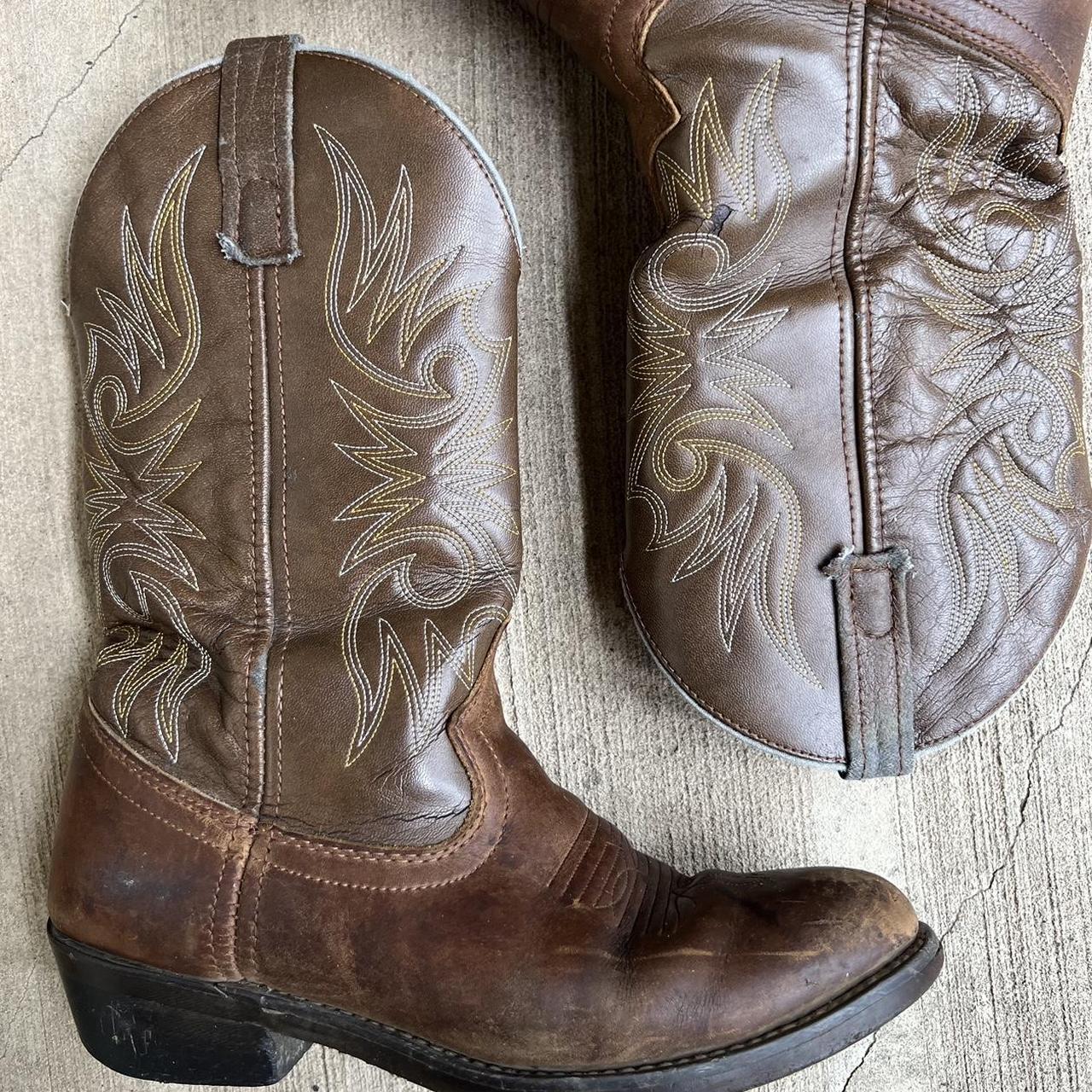 Vintage Laredo Cowboy Boots Great color and... - Depop