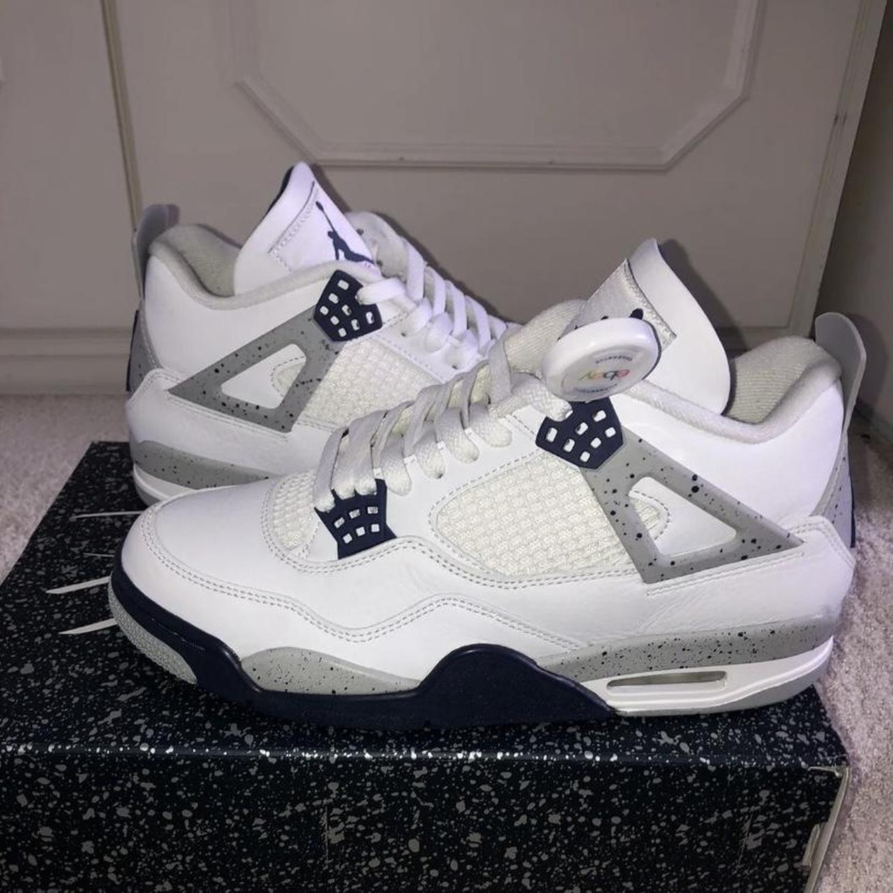 mens navy jordans