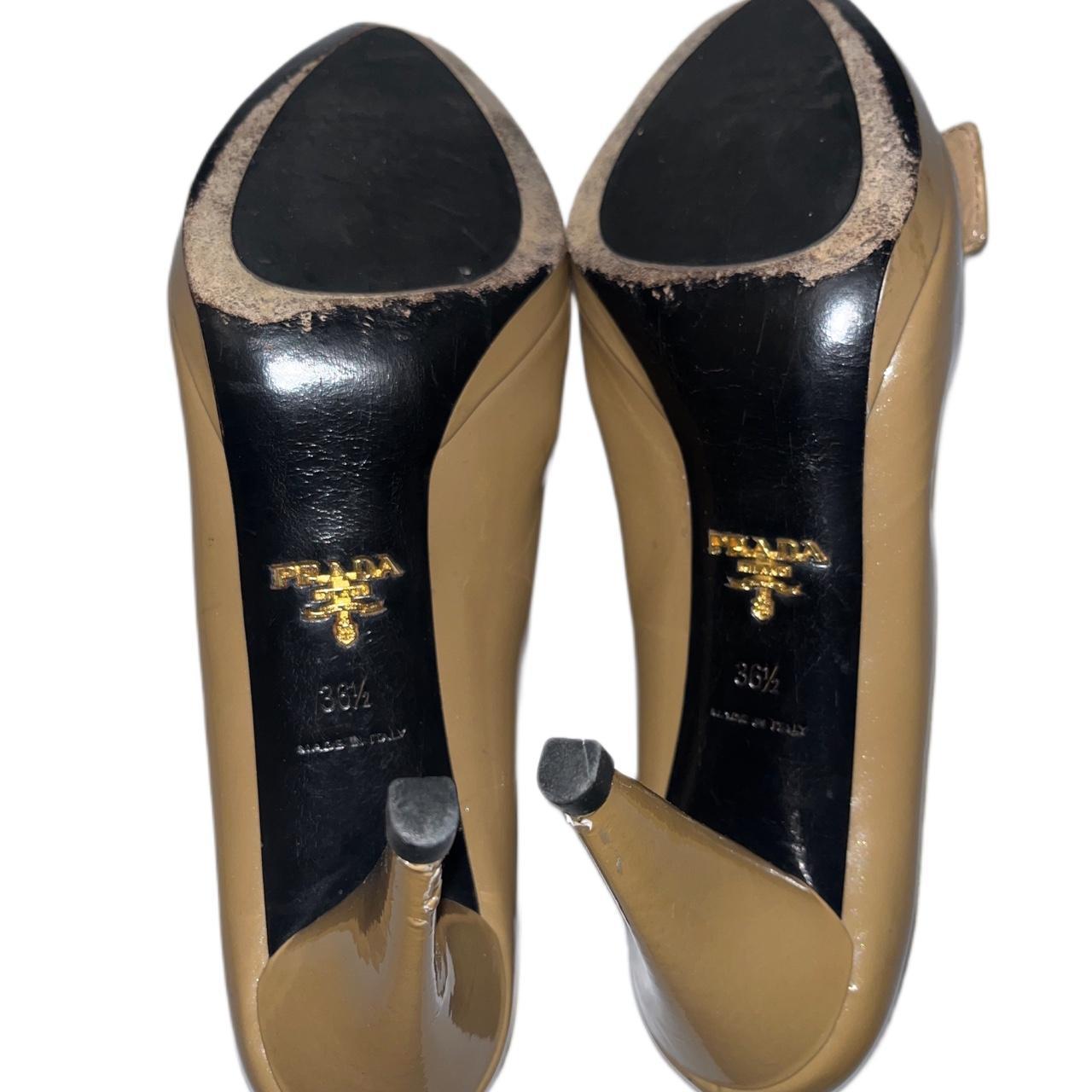 Women's Gold Courts Depop