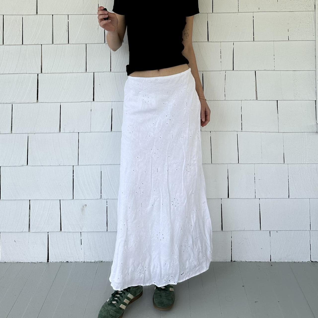 Women's White Skirt | Depop