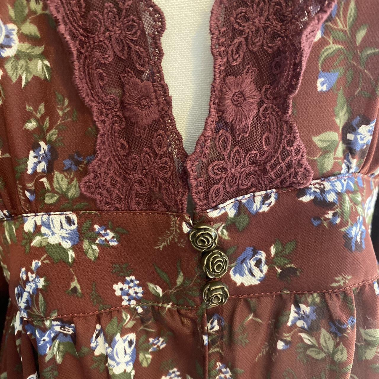 axes femme rose floral midi / maxi... Depop