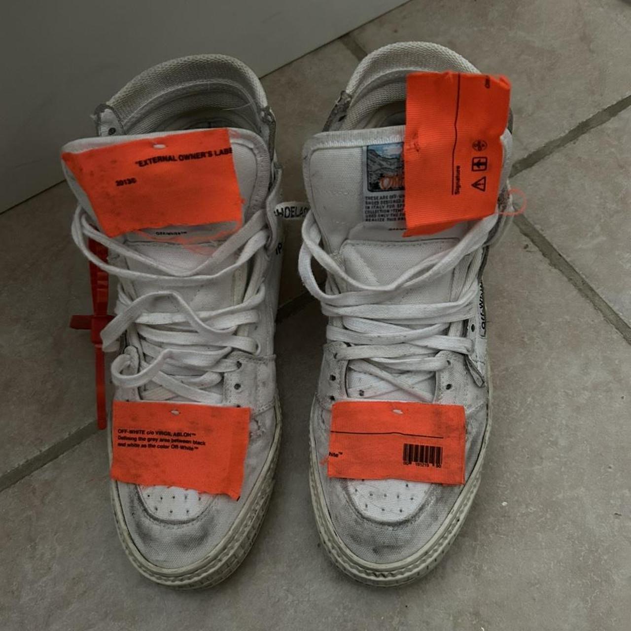 Used off 2024 white sneakers