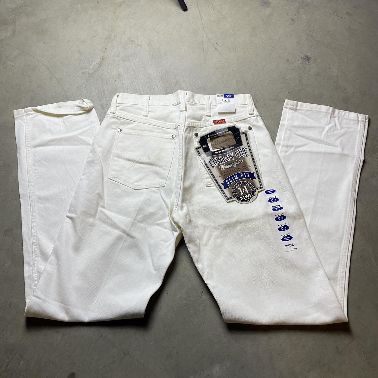 🎂ESSENTIAL 90s DS Wrangler White Jeans🎂 Size 30 Depop