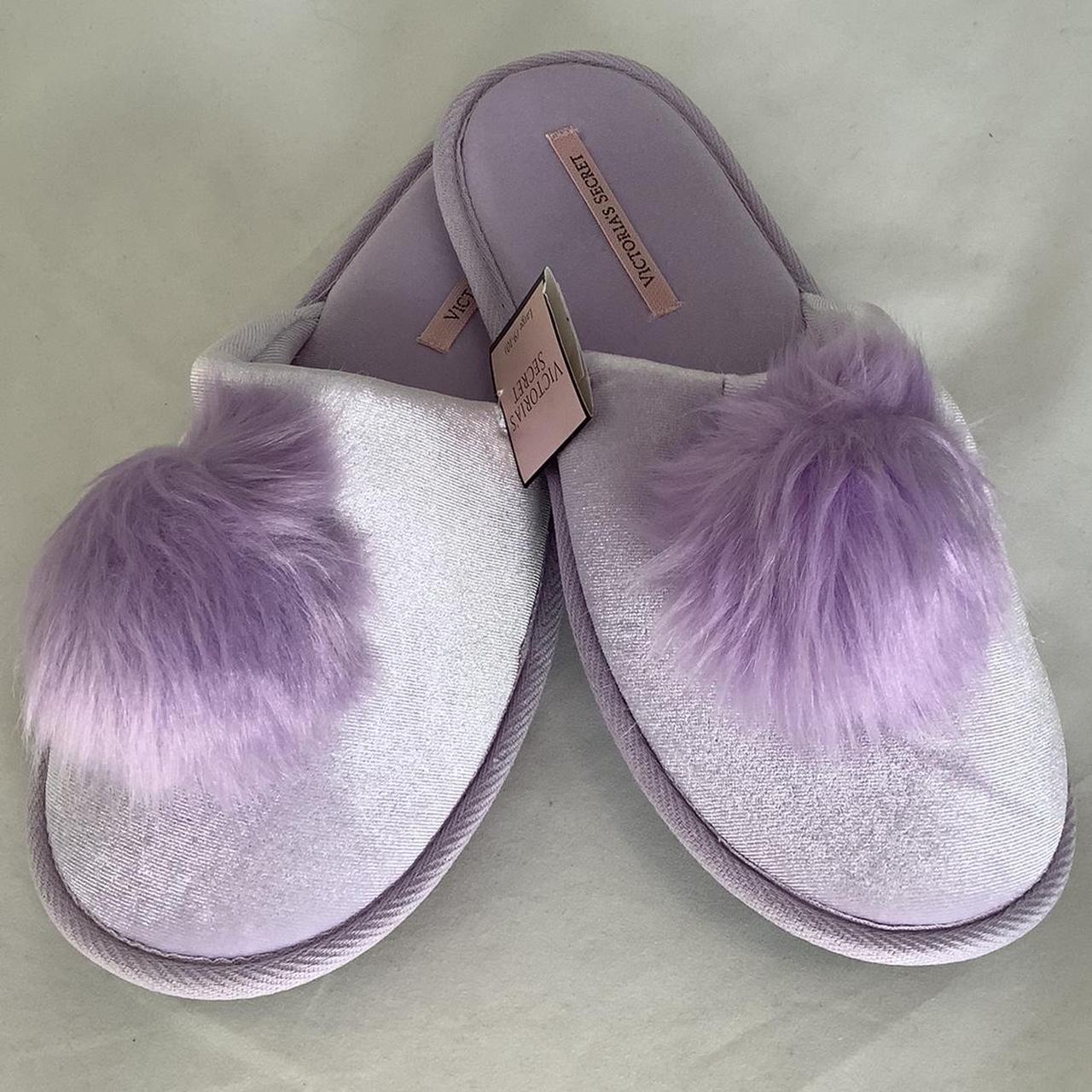 Victoria secret shops fluffy slippers