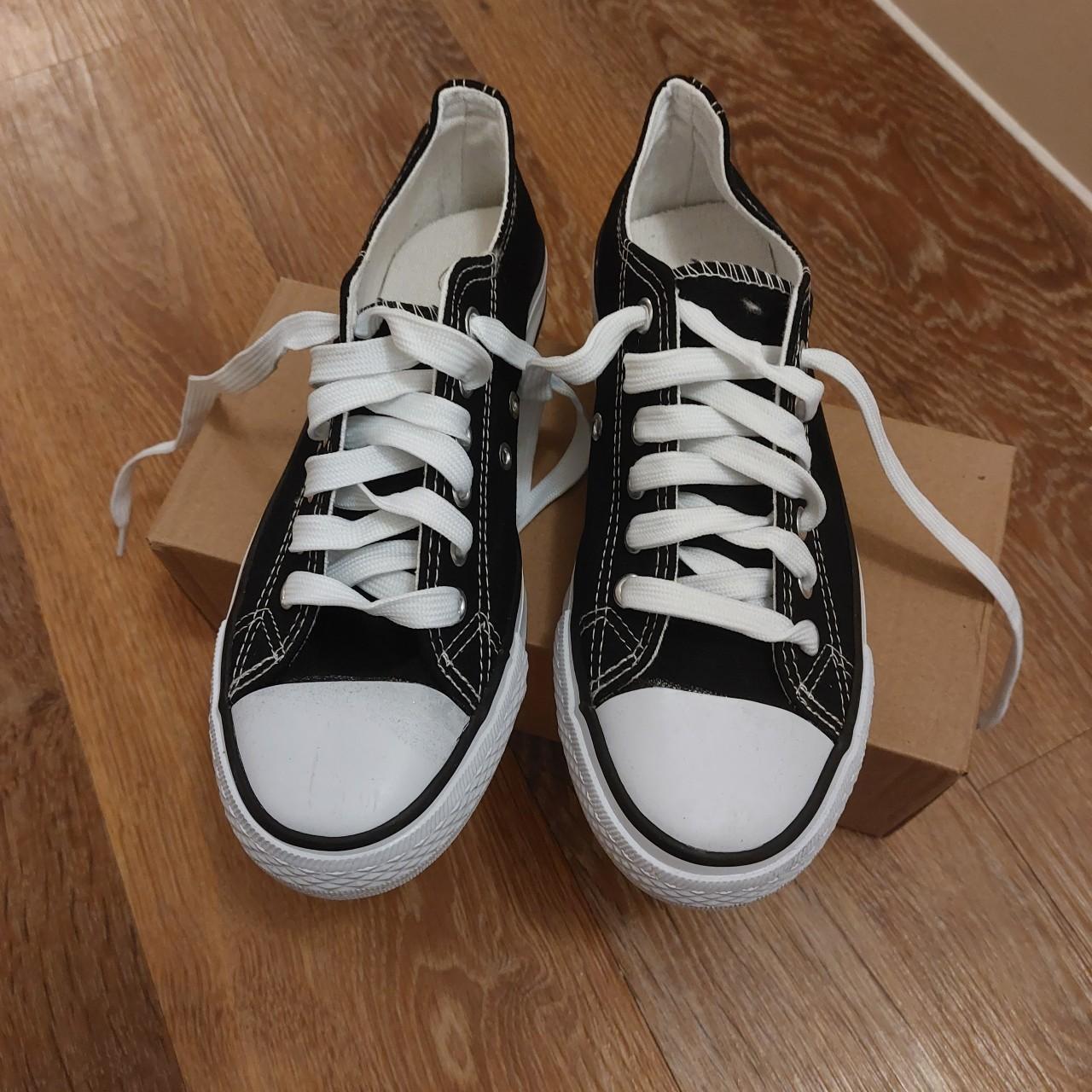 Black & White Canvas UK Size 5 Brand new with box.... - Depop