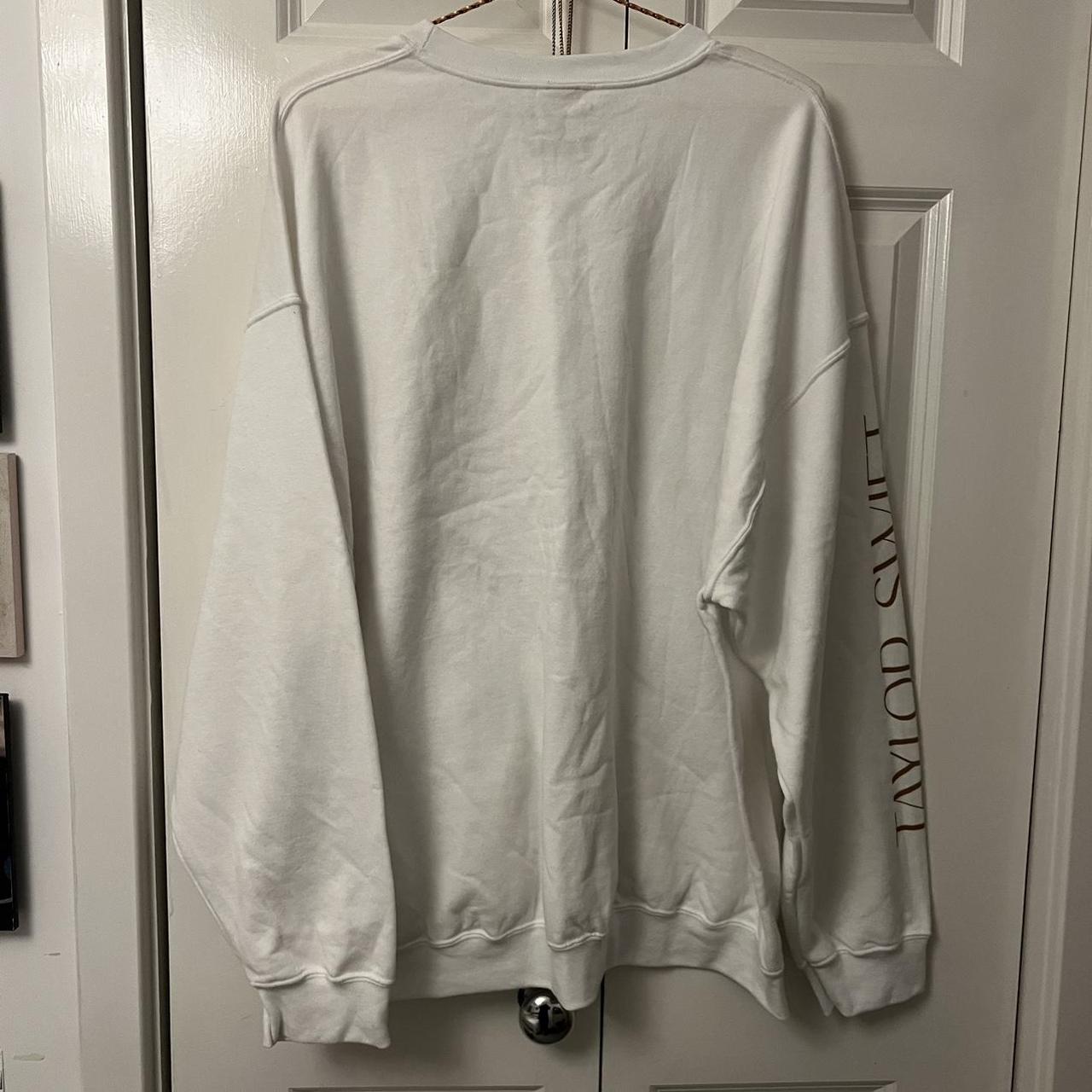 Women's White Sweatshirt | Depop