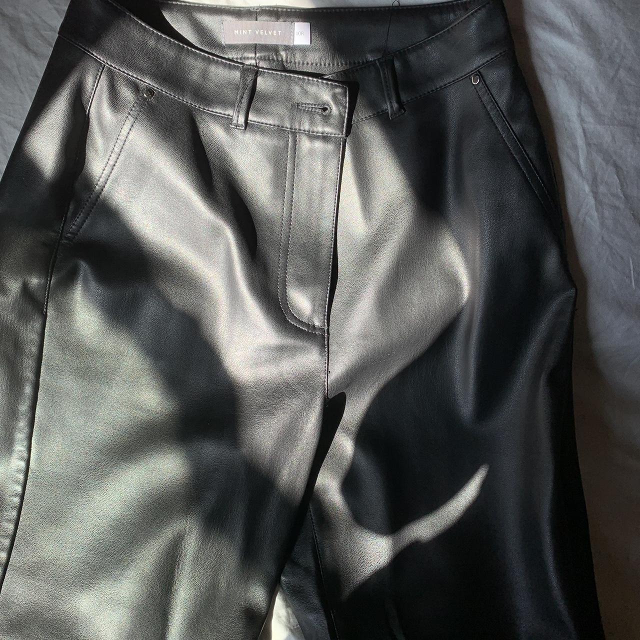 Mint Velvet Women's Black Trousers (3)