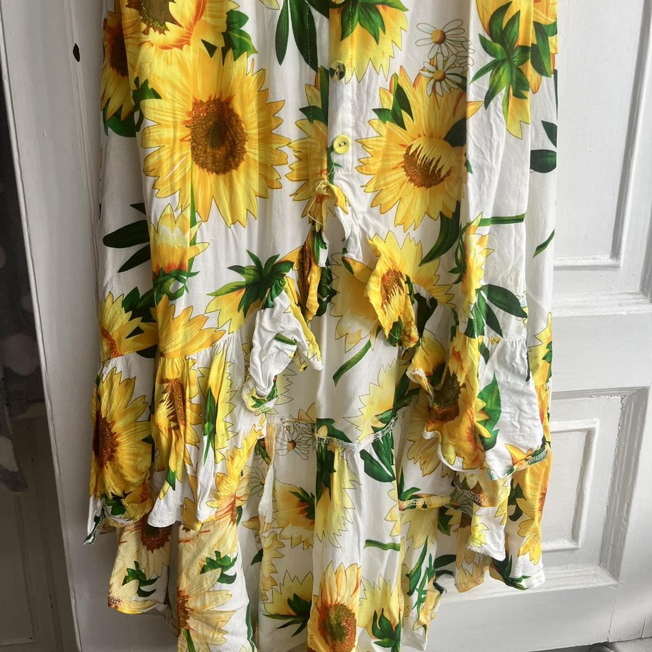 kiss the sky (urban outfitters) off shoulder... Depop