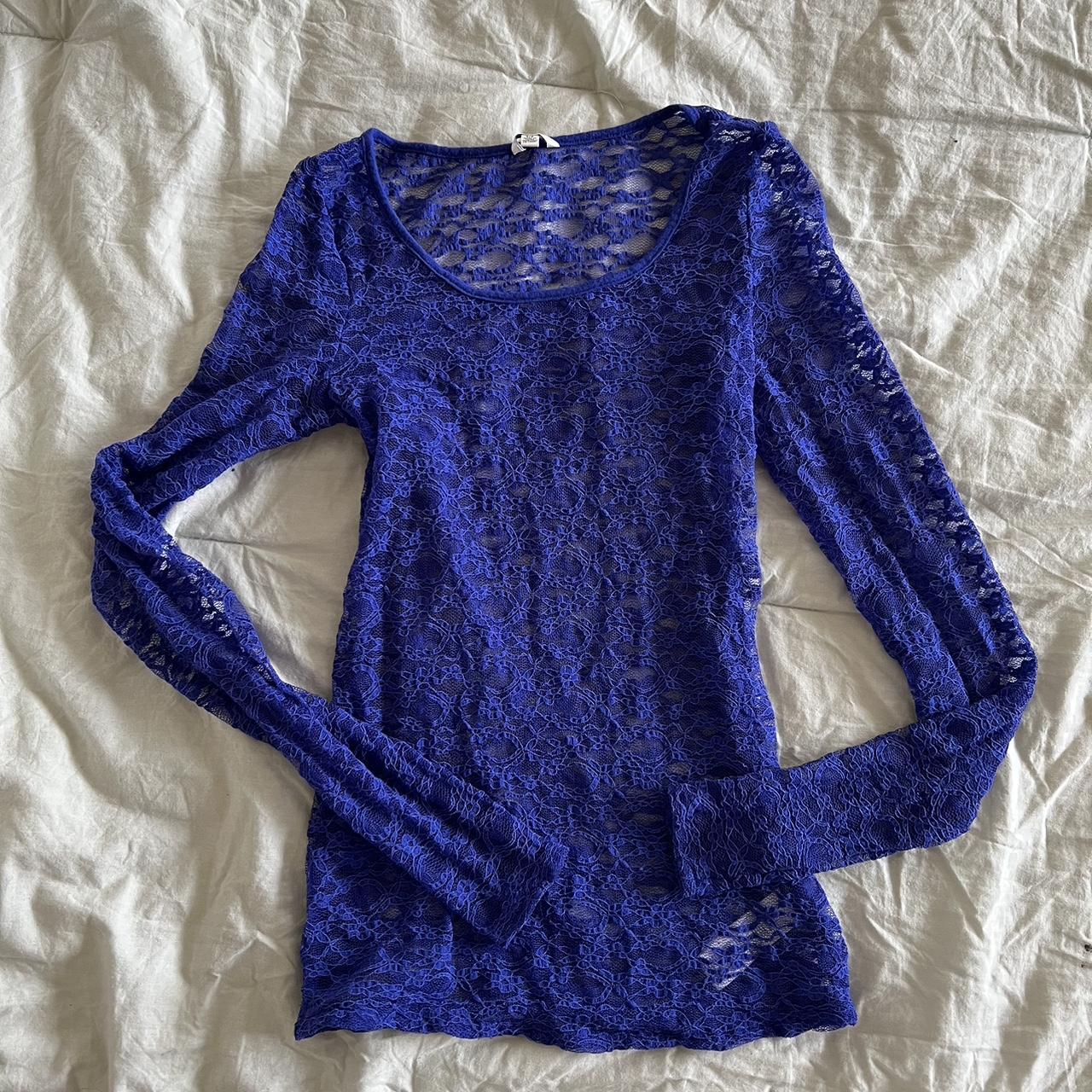 Urban Outfitters Women's Purple and Blue T-shirt | Depop