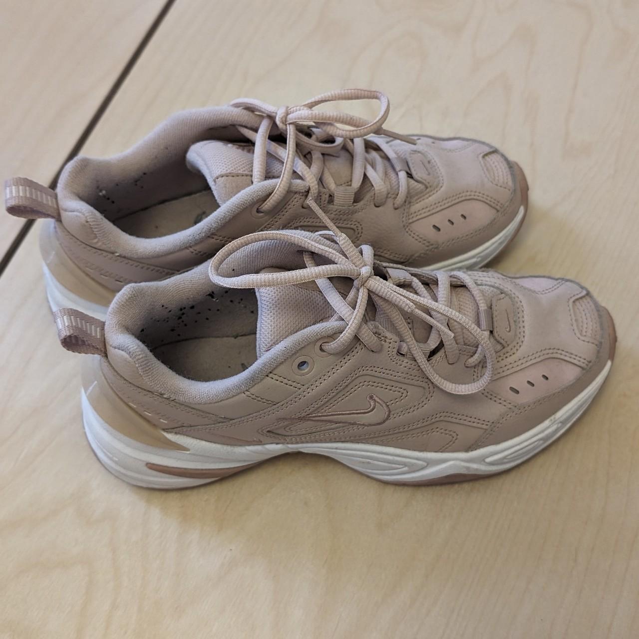 nike tekno nude