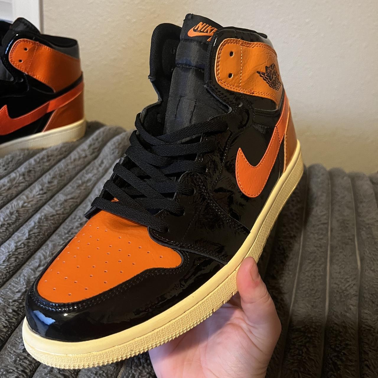 nike air jordan og se trainers in black