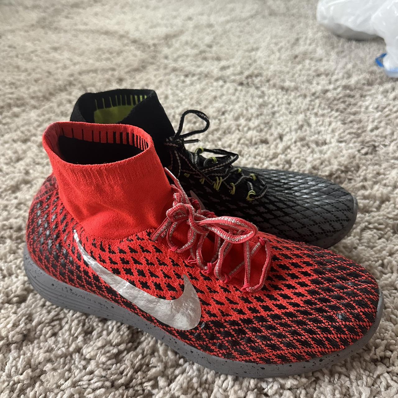 mismatch nike basketball shoes