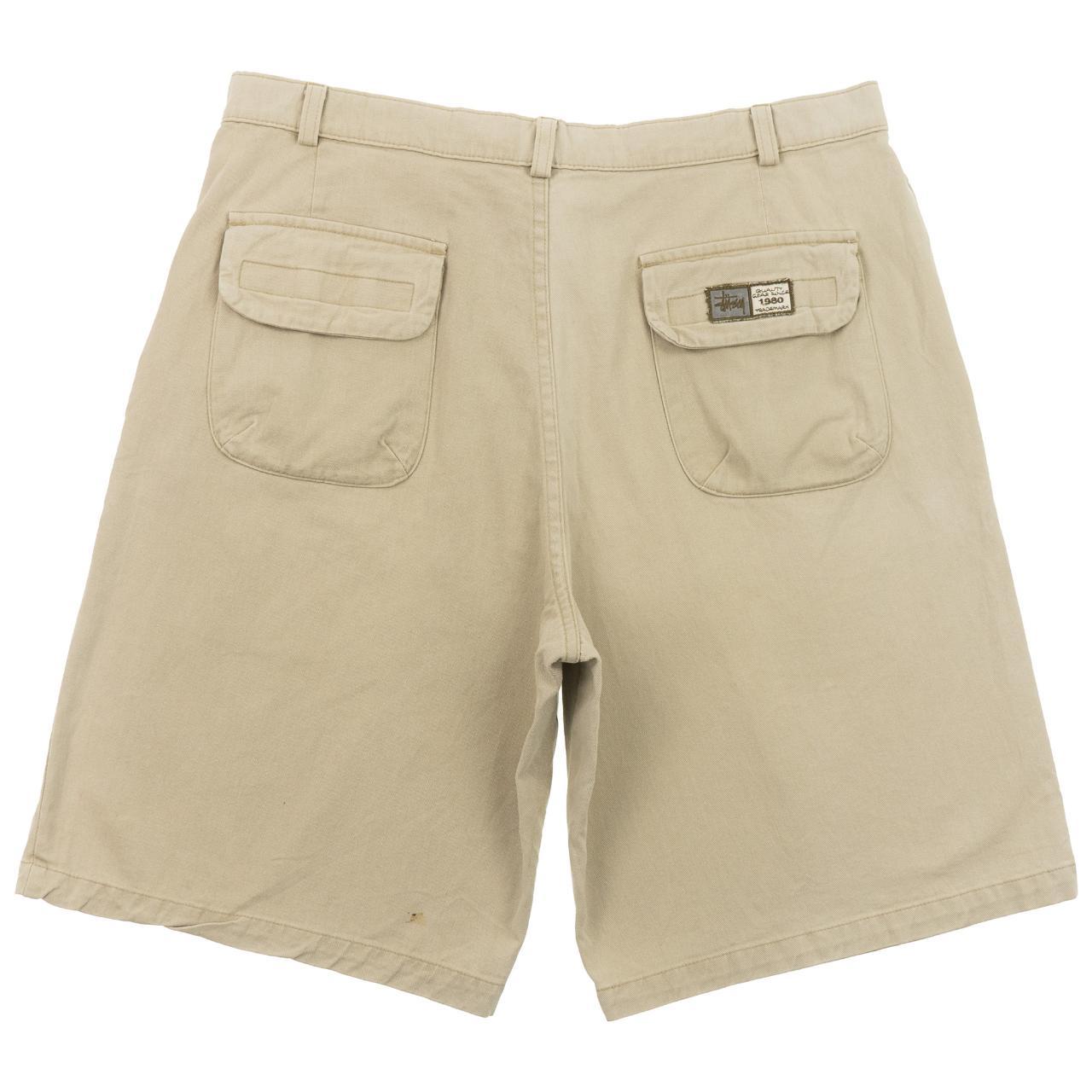 Stüssy Men's Cream Shorts | Depop