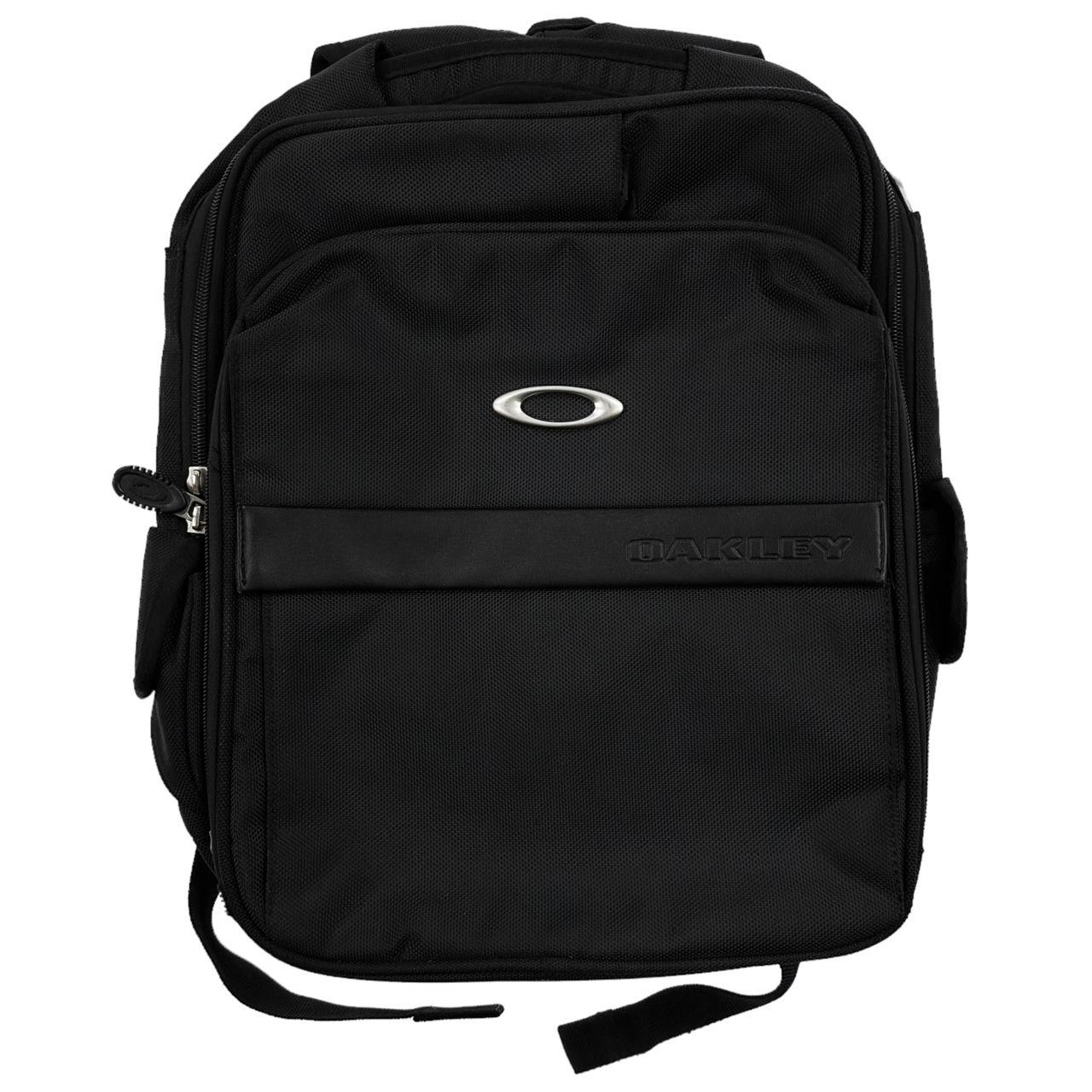 Vintage Oakley Backpack Measurements 14” (inches)... Depop