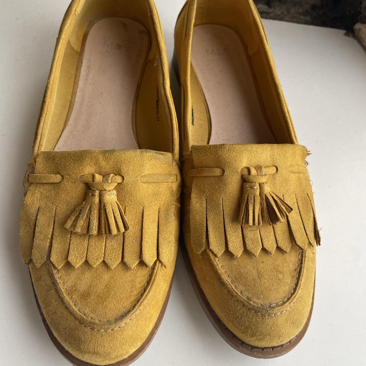 Mustard yellow hot sale moccasins