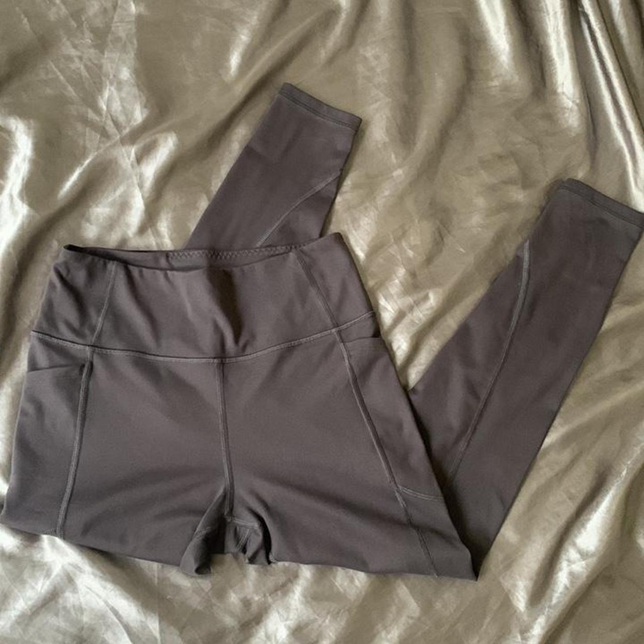 Victoria's Secret workout leggings in a stormy gray - Depop