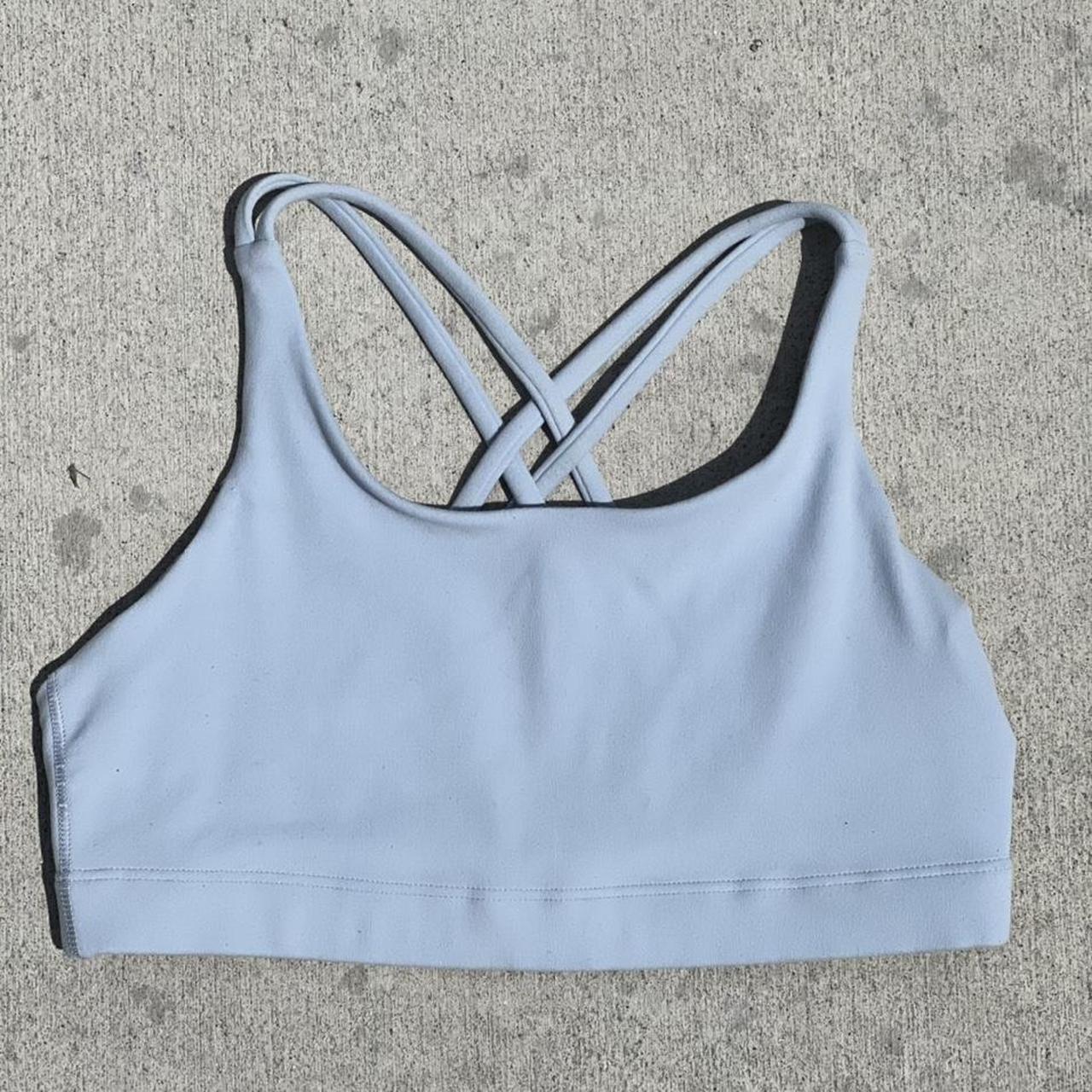 Athleta Women's Blue and White Bra Depop
