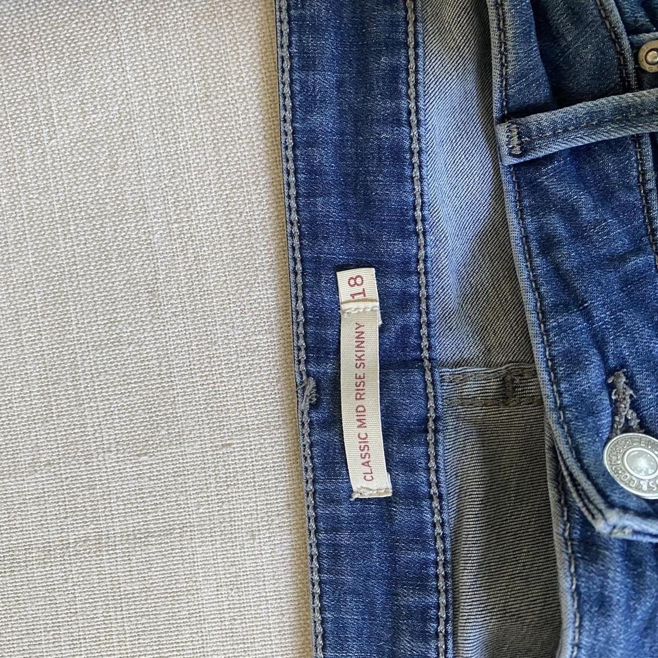 levi's classic mid rise skinny