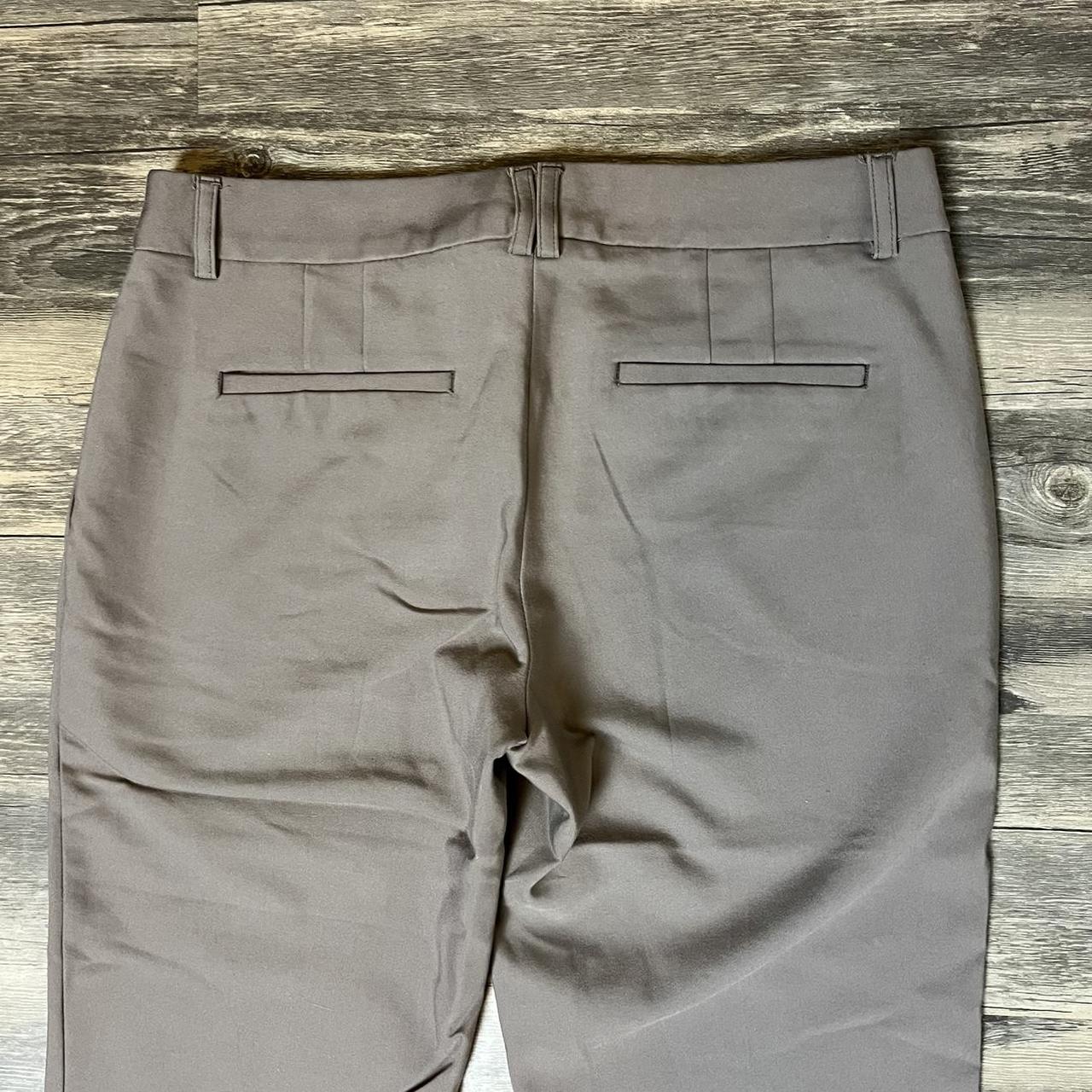 Express Editor Pant sz 6 small Tan Slightly cropped - Depop