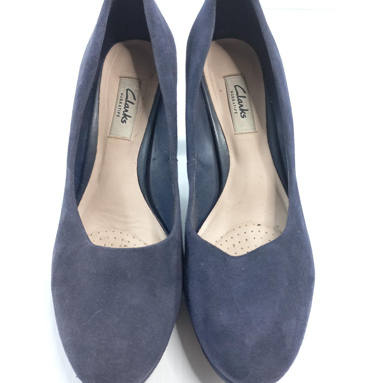 CLARKS CRISP KENDRA NAVY SUEDE HEELS SIZE UK 5.5