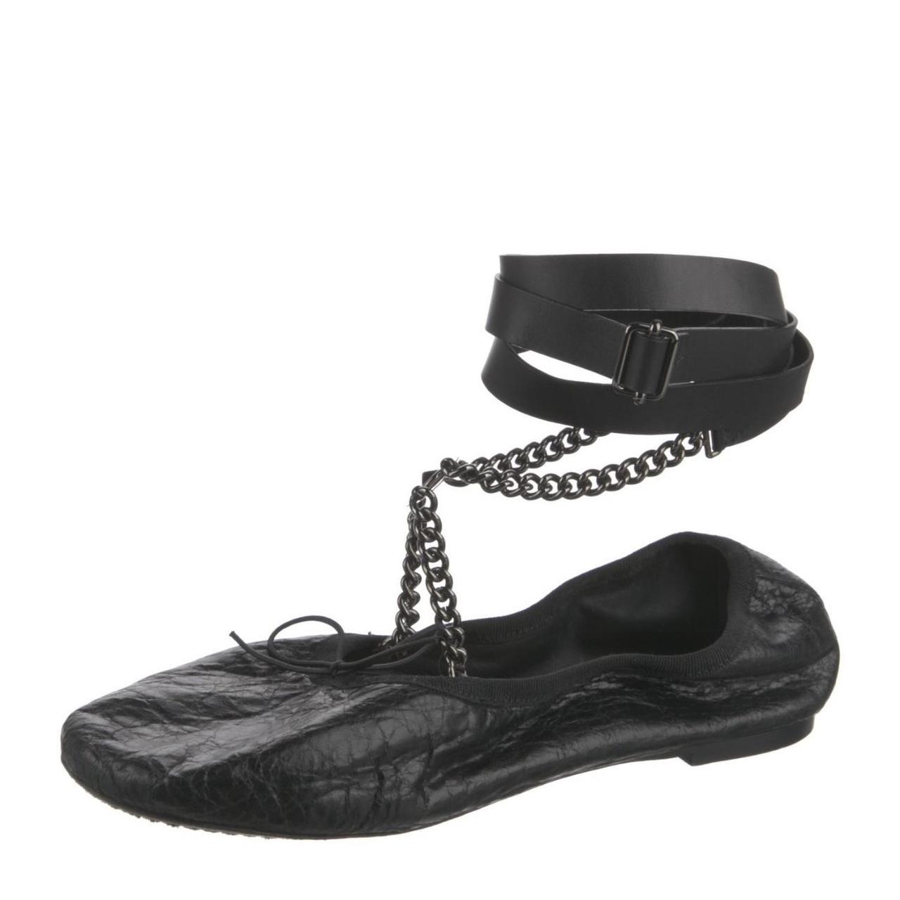 Valentino hot sale noir shoes