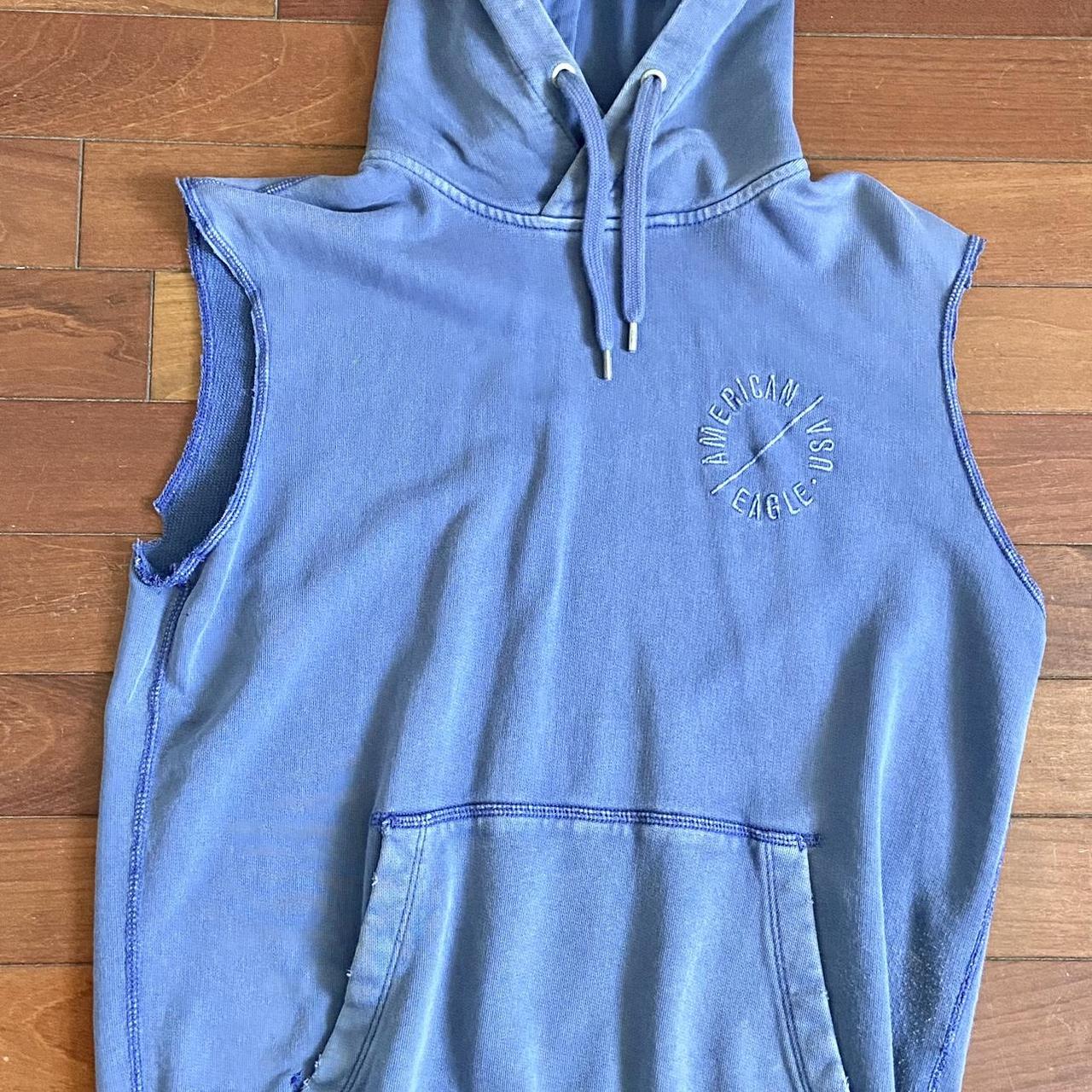 Men’s sleeveless American Eagle hoodie Size... Depop