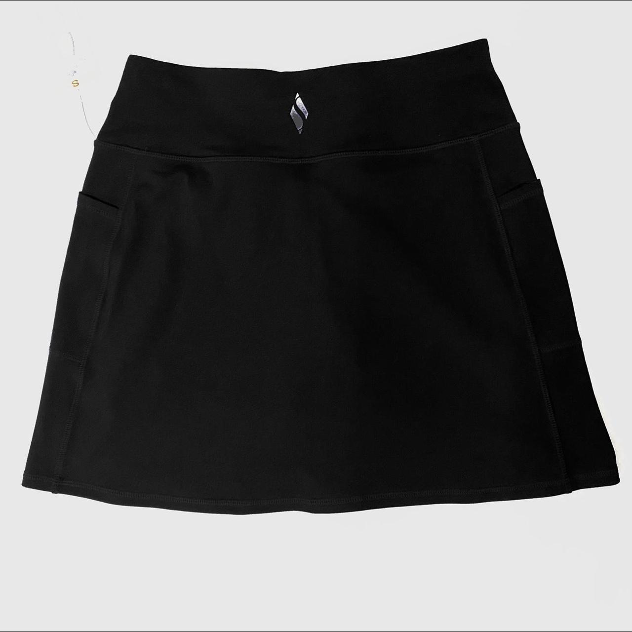 Skechers Women's Black Skirt Depop