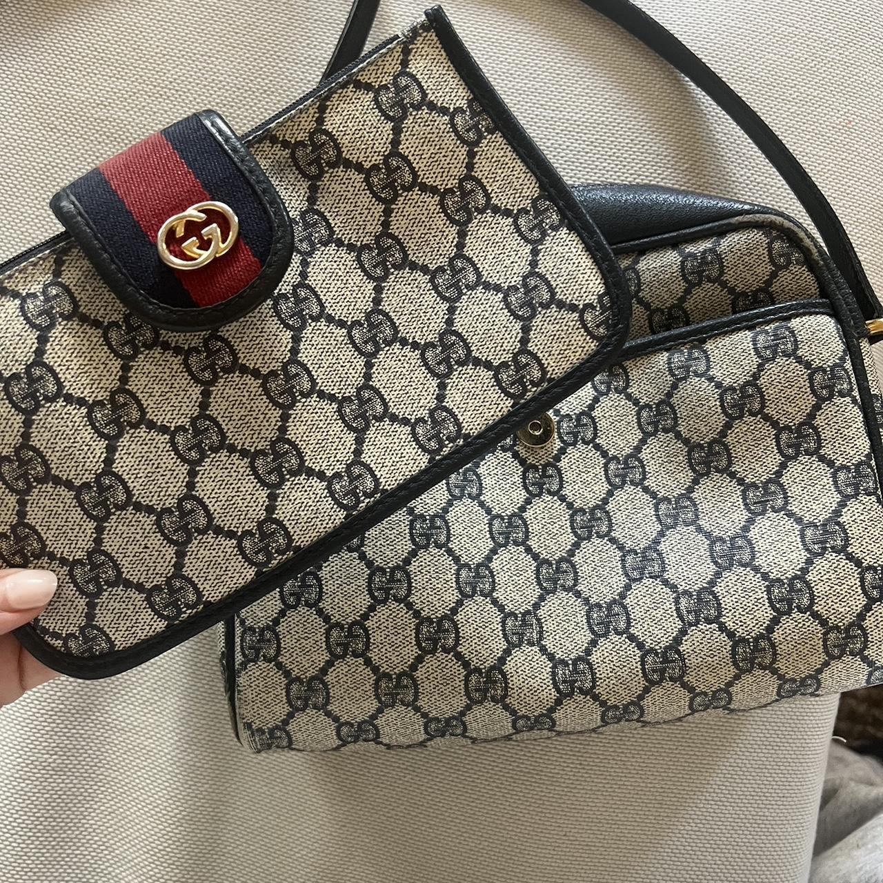 GUCCIベロアvintageバッグ✦ VINTAGE GUCCI HANDBAG Authentic Beige & blue | Depop