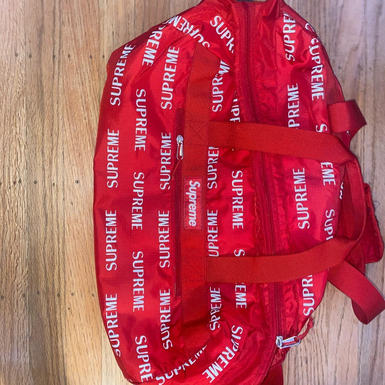 supreme red duffle bag FW17 DM offers - Depop