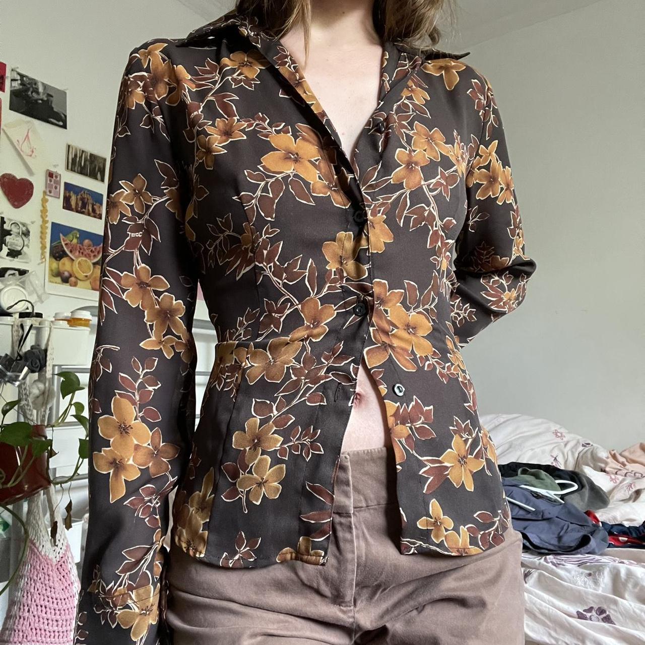 autumnal floral flowy button down by bisou jeans Depop